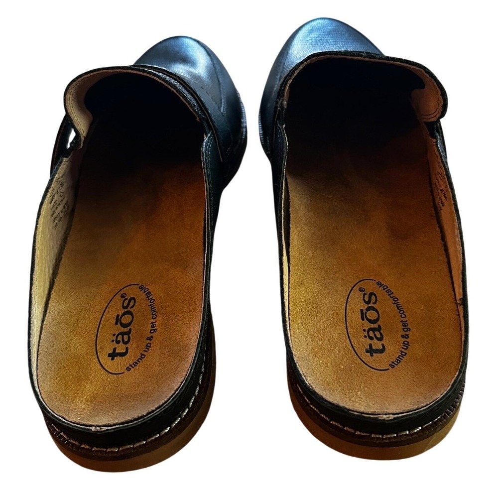 Taos Royal Black Leather Lizard Embossed Mules Loafers Womens 10 - Picture 3 of 5